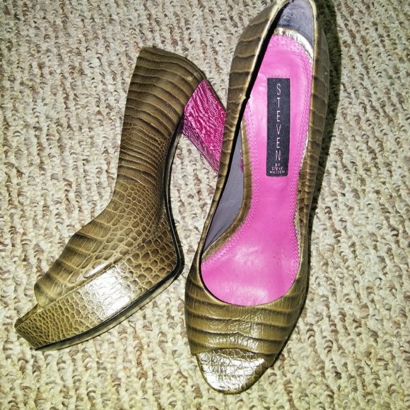 COPY - Nwot Steven platform heels 9 - Picture 1 of 3